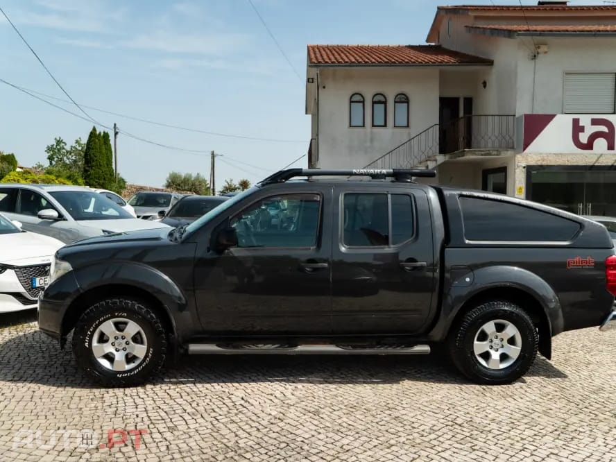 Nissan Navara 2.5 dCi CD Pilot Hi-Tech