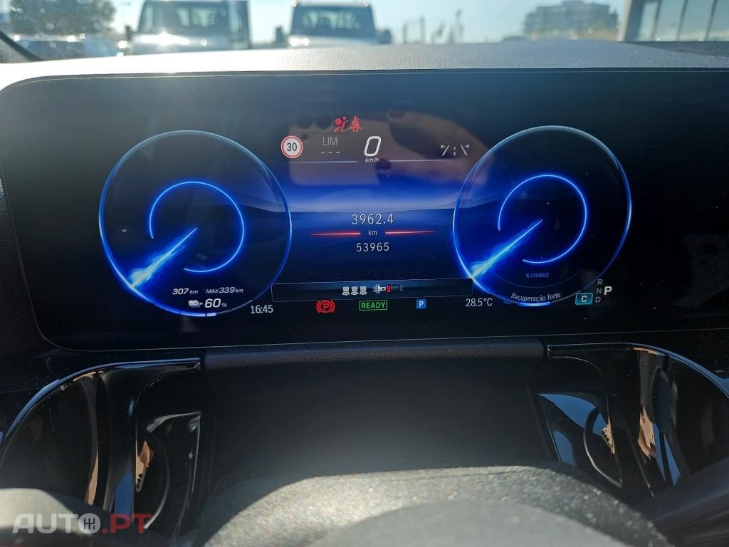 Mercedes-Benz EQA 250+ Edition