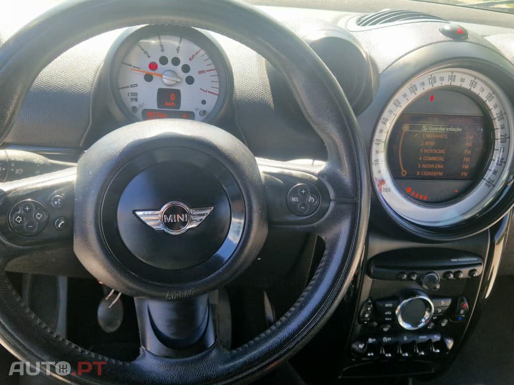 MINI Paceman 1.6 d 110 cv full extras
