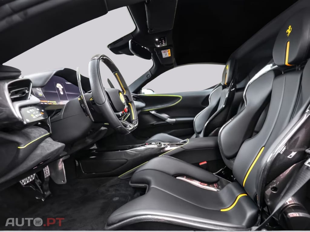Ferrari SF90 Stradale I.V.A DEDUTIVEL