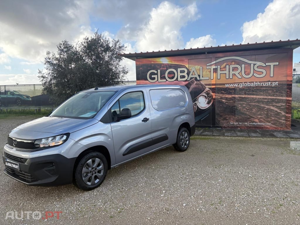 Opel Combo 1.5 Blue Hdi EAT6