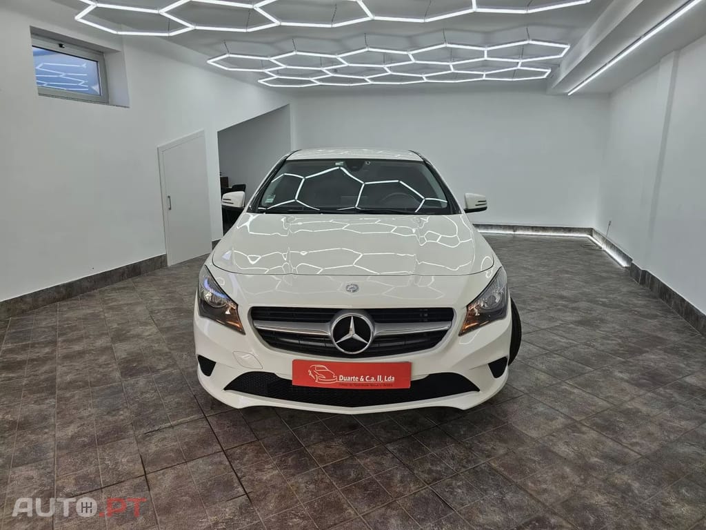 Mercedes-Benz CLA 180 d Urban