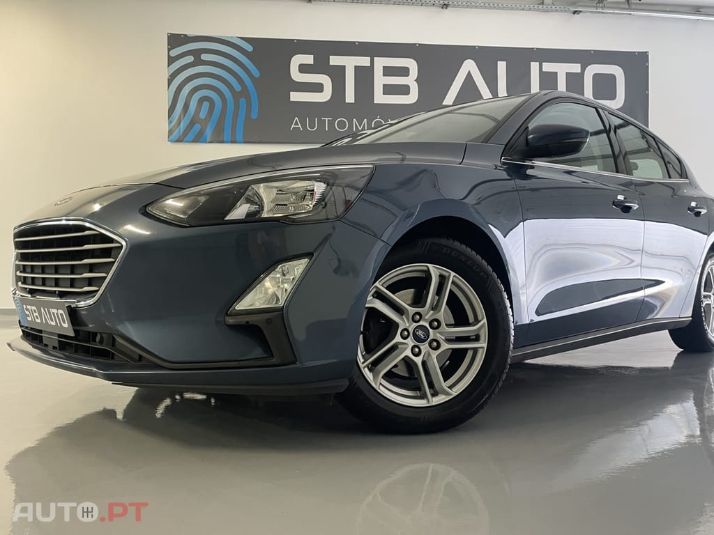 Ford Focus 1.0 EcoBoost CONNECTED
