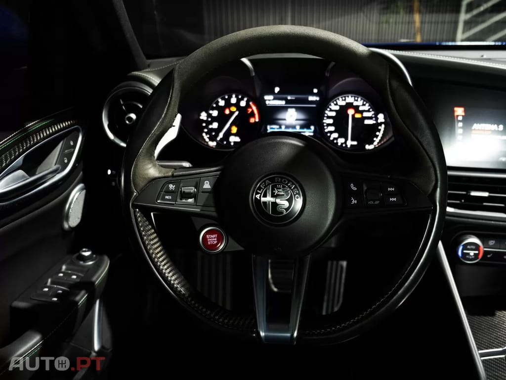 Alfa Romeo Giulia 2.9 Bi-Turbo Quadrifoglio