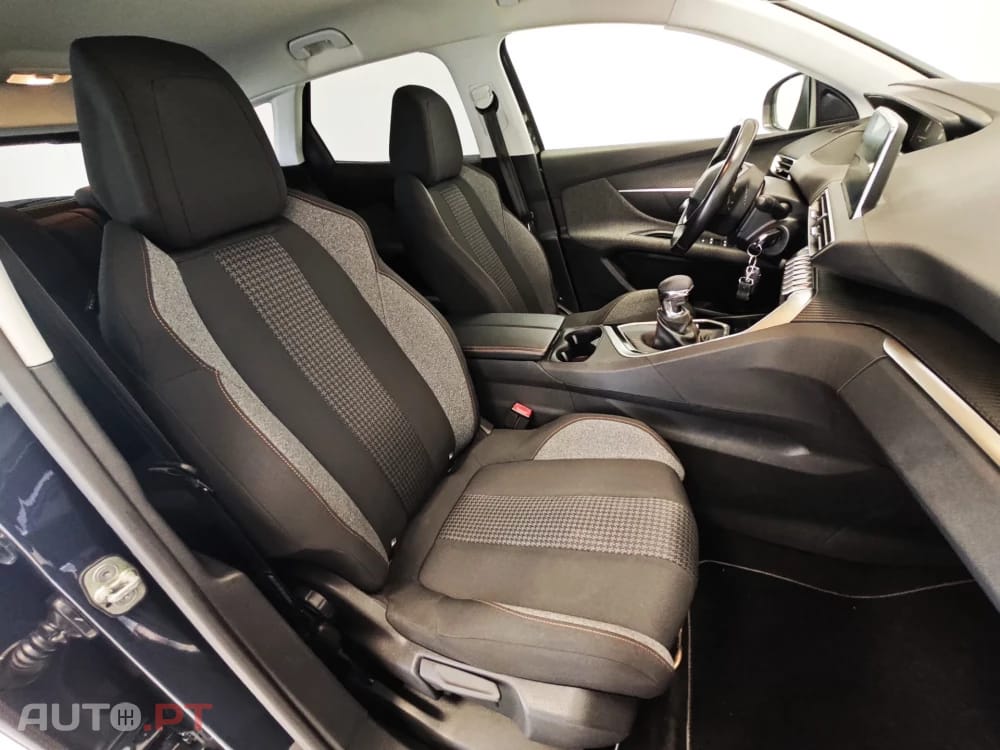 Peugeot 3008 BlueHDi 130 Stop & Start Active Pack