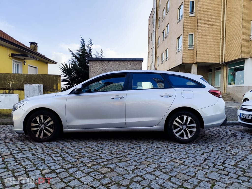 Hyundai i30 SW 1.6 CRDI Styler 7DCT