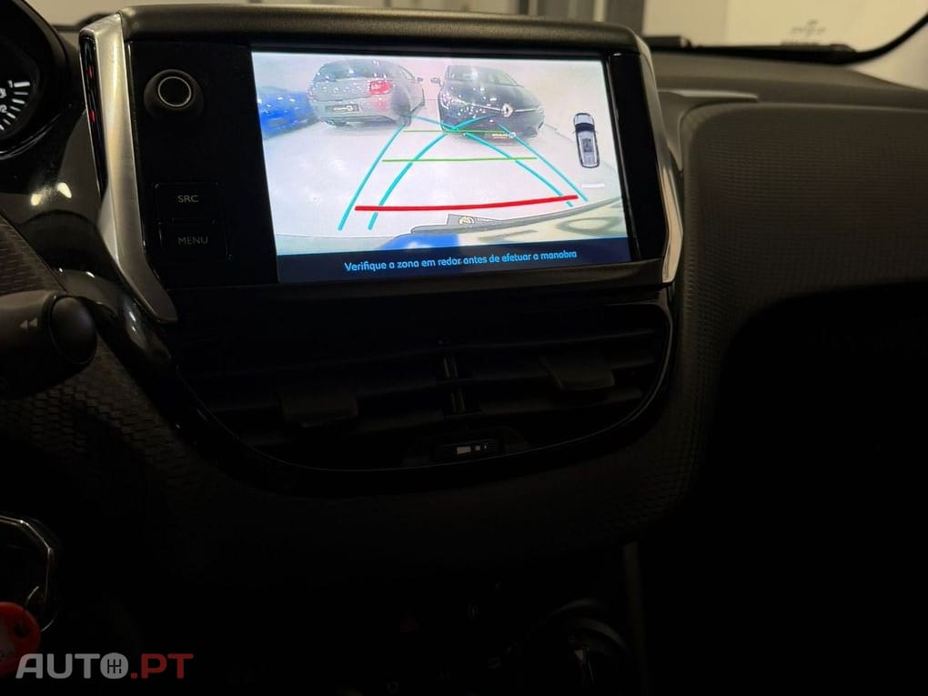 Peugeot 2008 1.2 PureTech Style