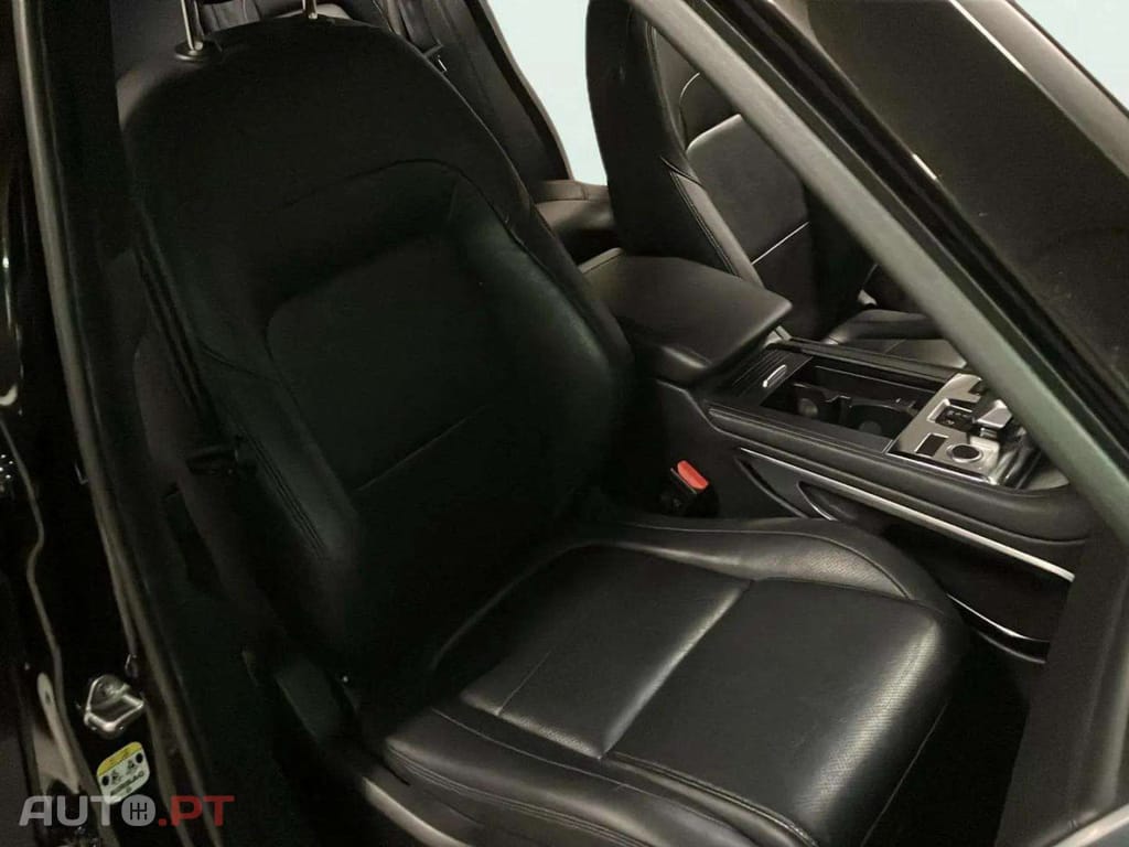 Jaguar F-Pace 2.0 P400e AWD HSE