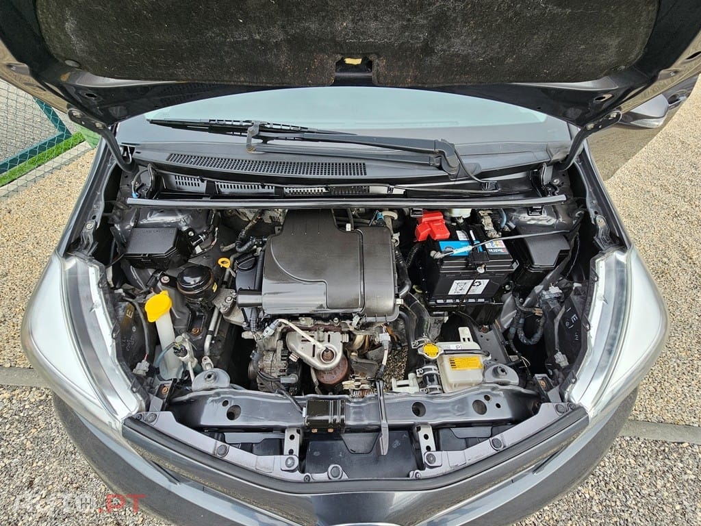 Toyota Yaris 1.0 VVT-i Comfort+AC