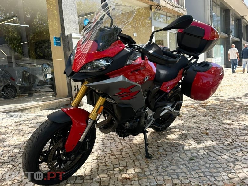 BMW F XR