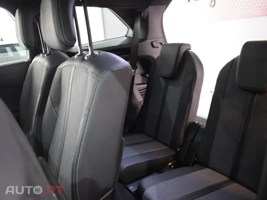 Peugeot 5008 1.2 PureTech Allure Pack EAT8