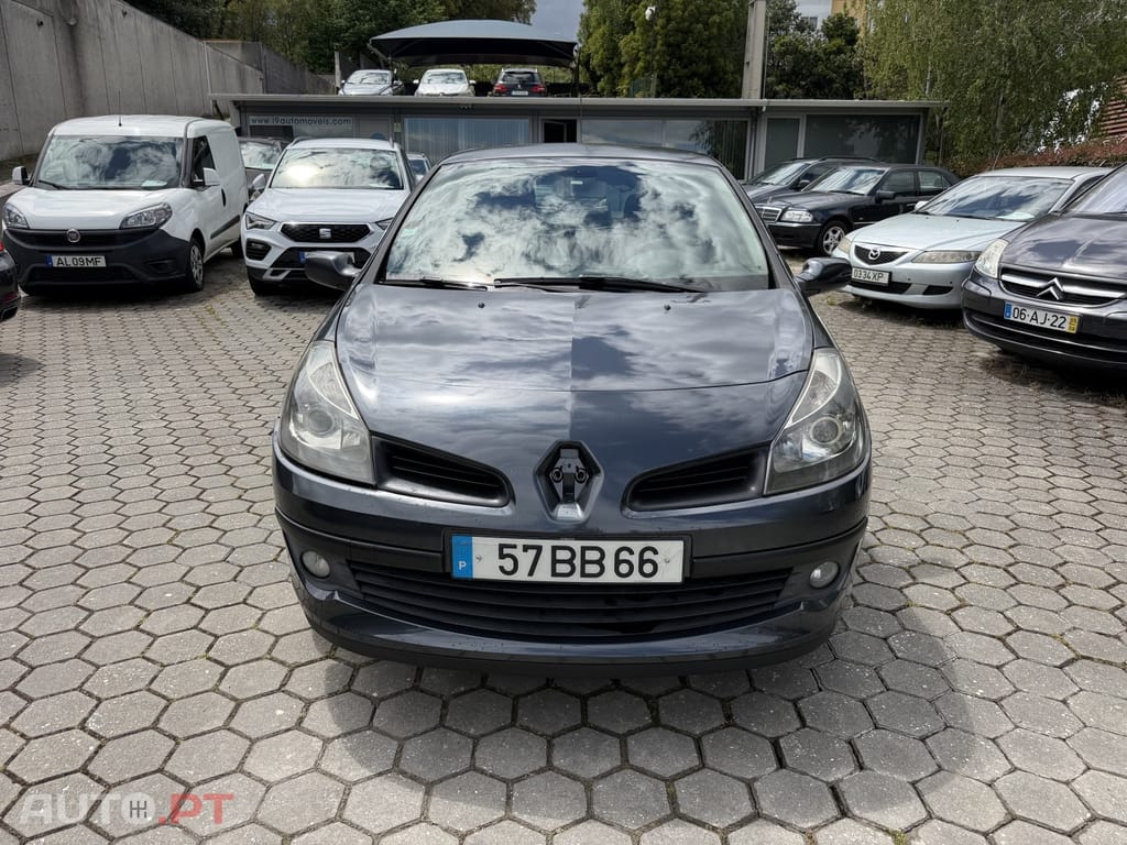 Renault Clio 1.2 16V Confort Dynamique