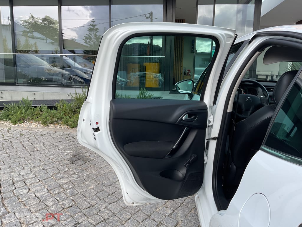 Citroen C3 1.2 PureTech Attraction