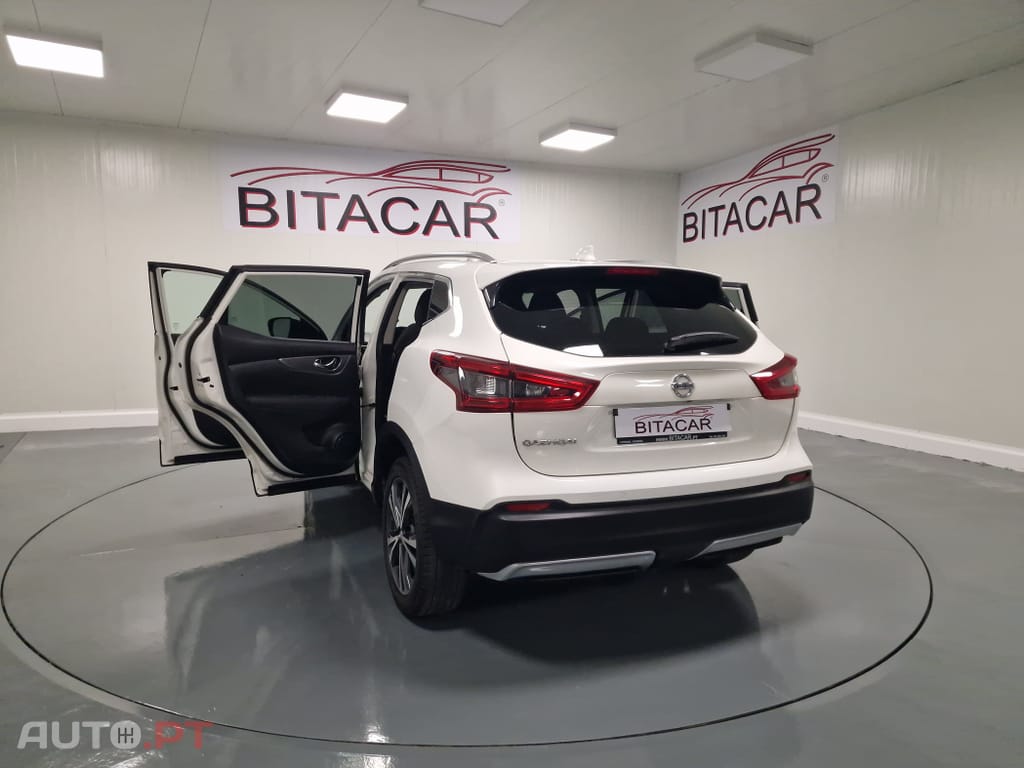 Nissan Qashqai 1.5 dCi N-Connecta