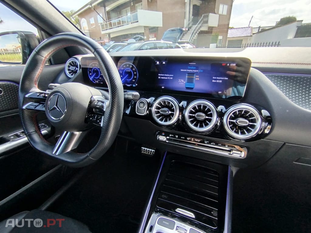 Mercedes-Benz EQA 250+ AMG Line