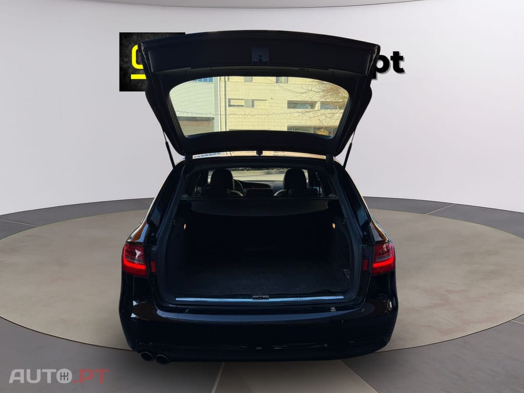 Audi A4 Avant 2.0 TDI SPORT S-TRONIC