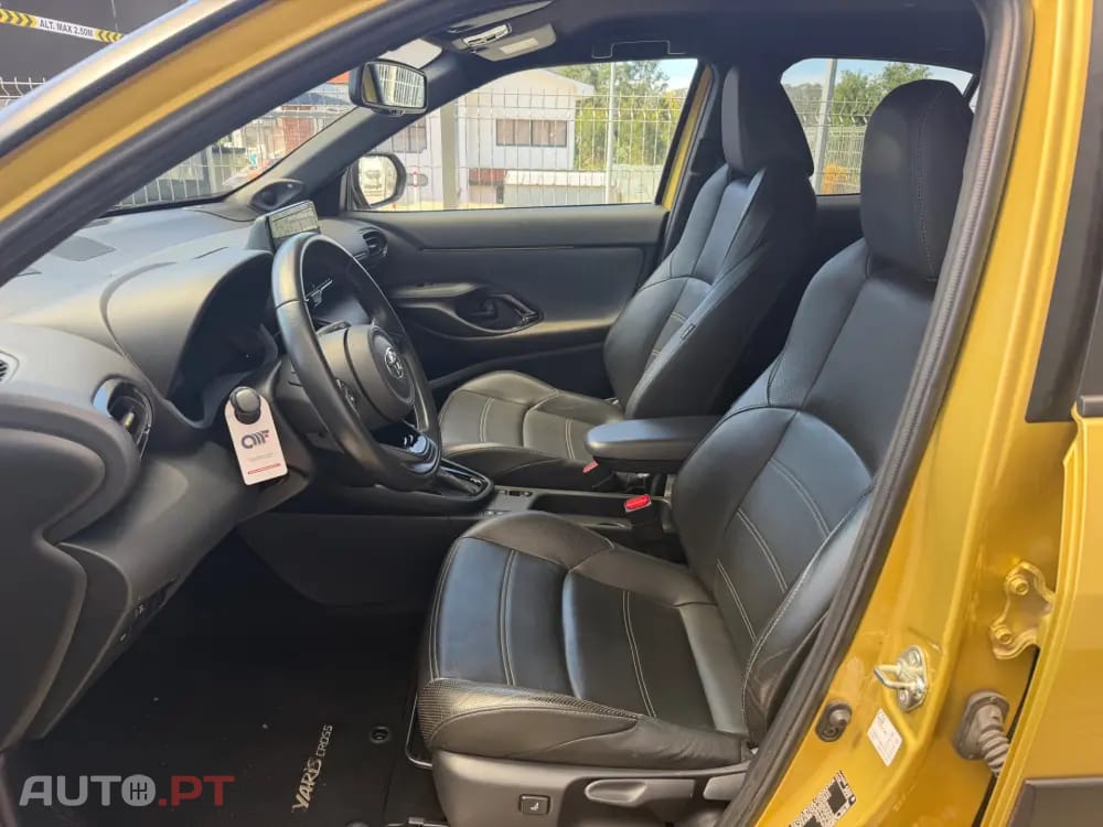 Toyota Yaris Cross 1.5 HDF Premier Edition