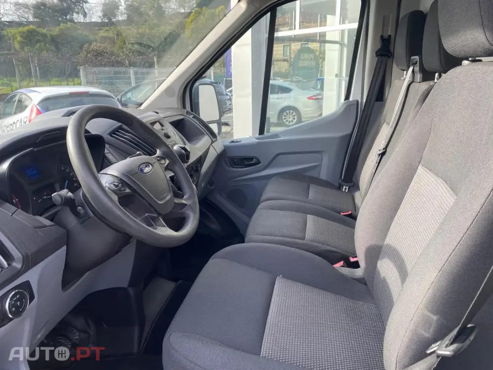 Ford Transit 350 L4 2.0 TDCi H3 Ambiente