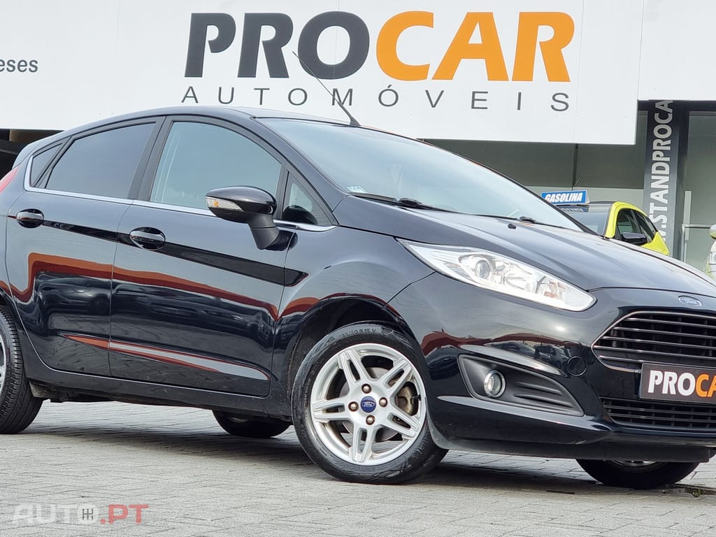 Ford Fiesta 1.0 T EcoBoost Titanium
