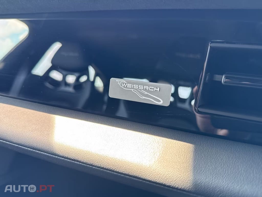 Porsche Taycan Turbo GT Weissach 