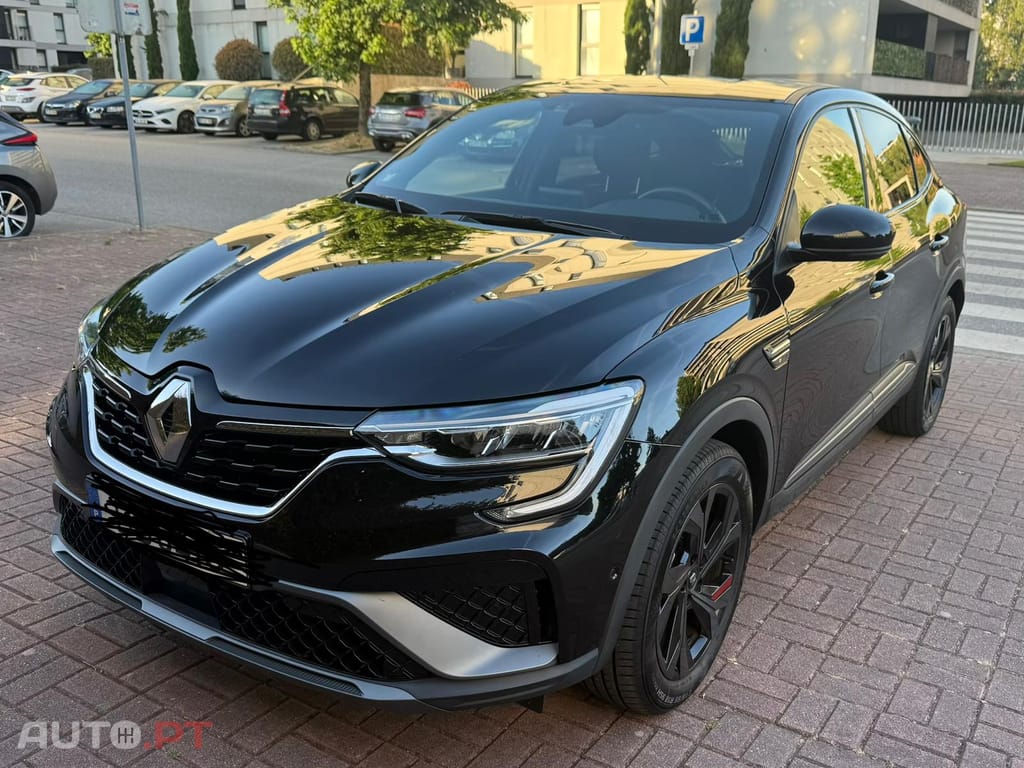 Renault Arkana 1.6 E-Tech R.S.Line