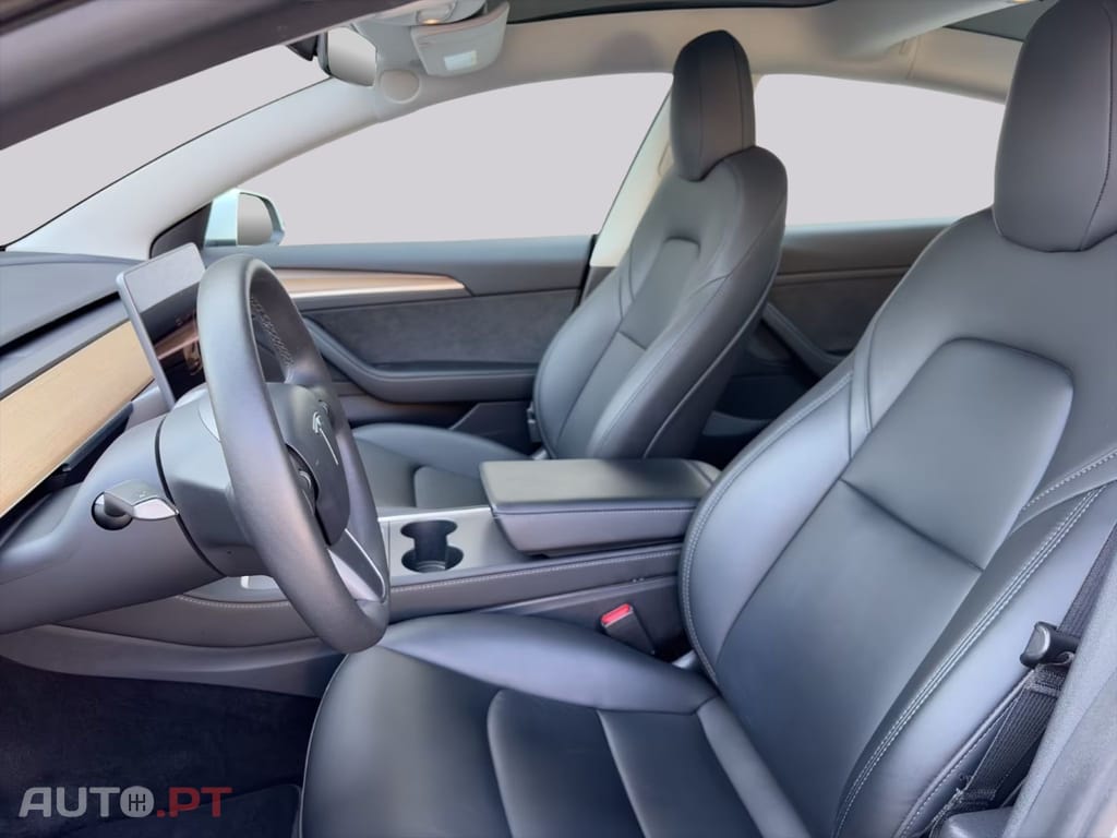 Tesla Model 3 Basis RWD I.V.A DEDUTIVEL