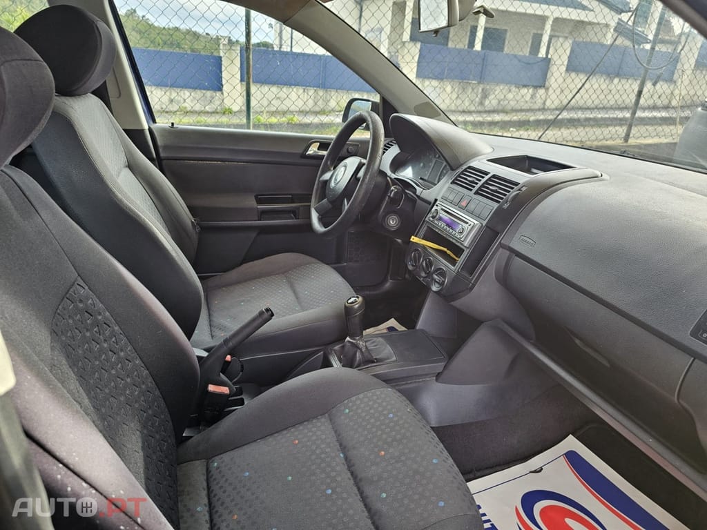 Volkswagen Polo 1.2 Basis