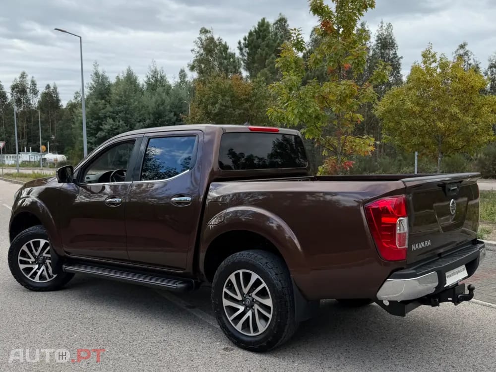 Nissan Navara 2.3 dCi CD 4WD Acenta
