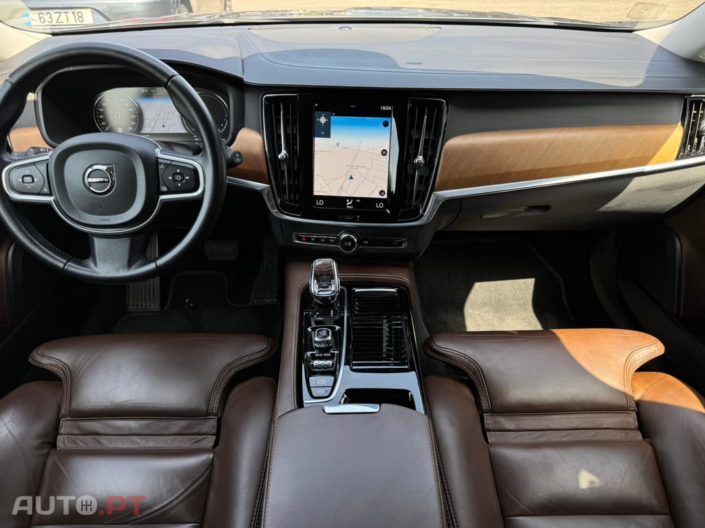 Volvo V90 2.0 T8 Inscription AWD Geartronic