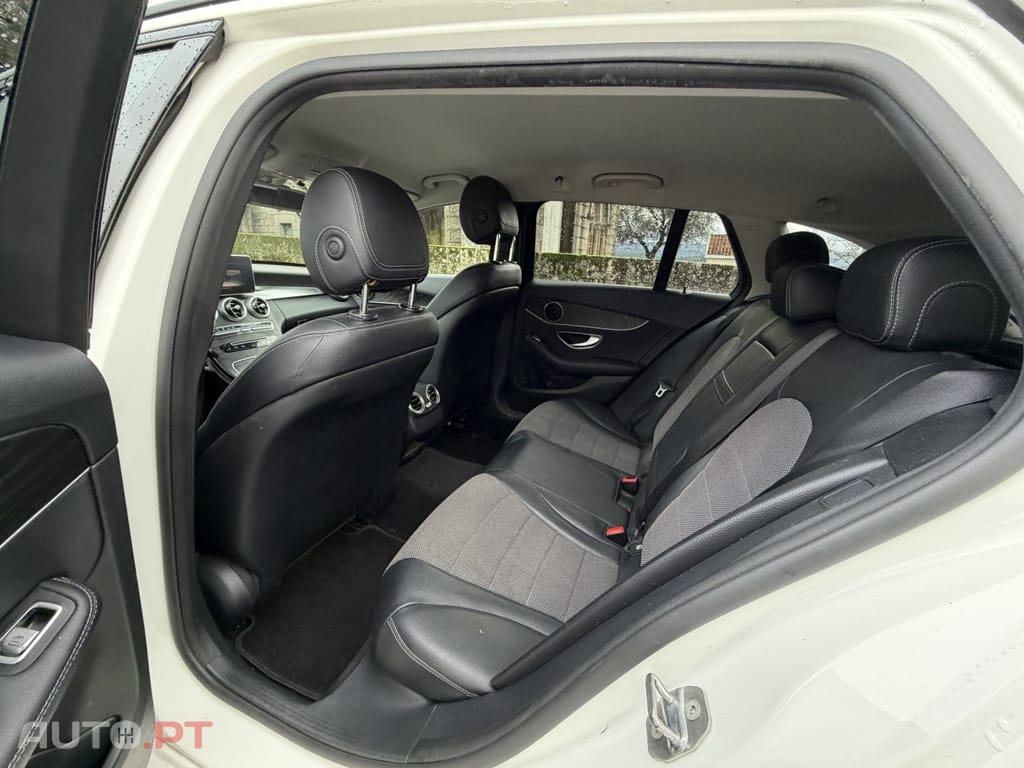 Mercedes-Benz C 220 d 4Matic Station 9G-TRONIC AMG Line