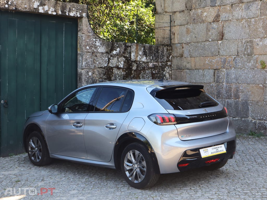Peugeot E-208 50 kWh Allure
