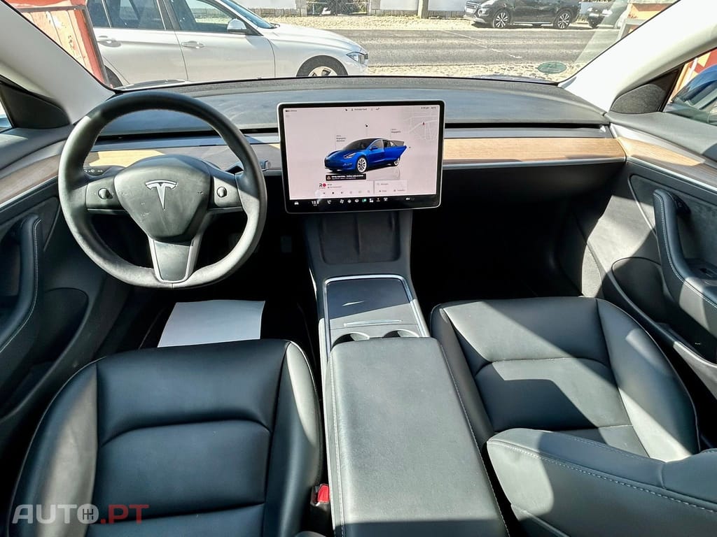 Tesla Model 3 Standard Range Plus RWD