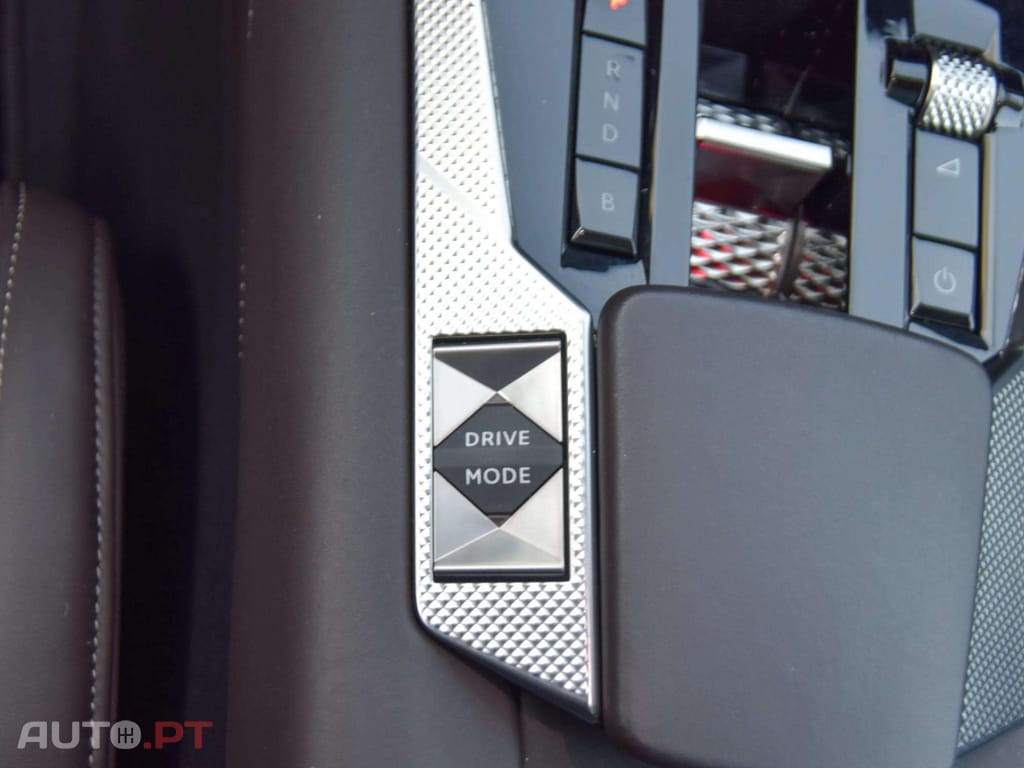 DS DS4 E- Tense 1.6 Hybrid La Premiere