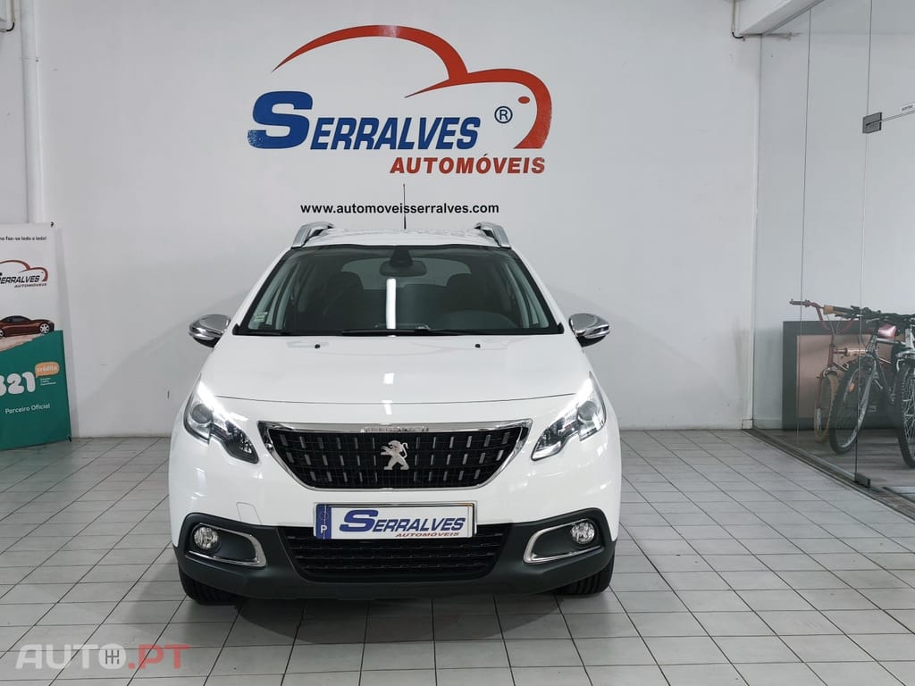 Peugeot 2008 1.2 PureTech Style