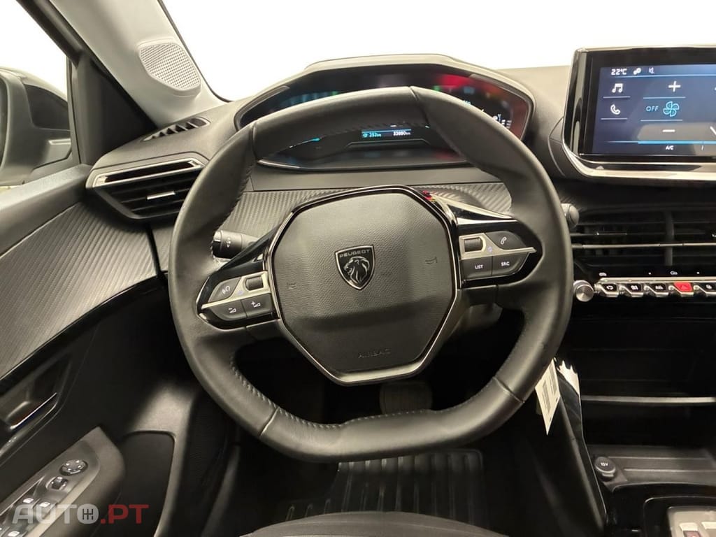 Peugeot E-208 50 kWh Active