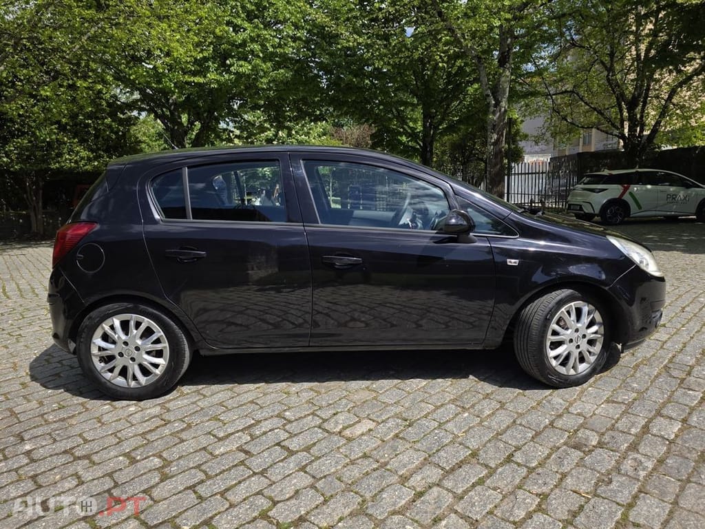 Opel Corsa 1.3 CDTi Enjoy EcoFLEX