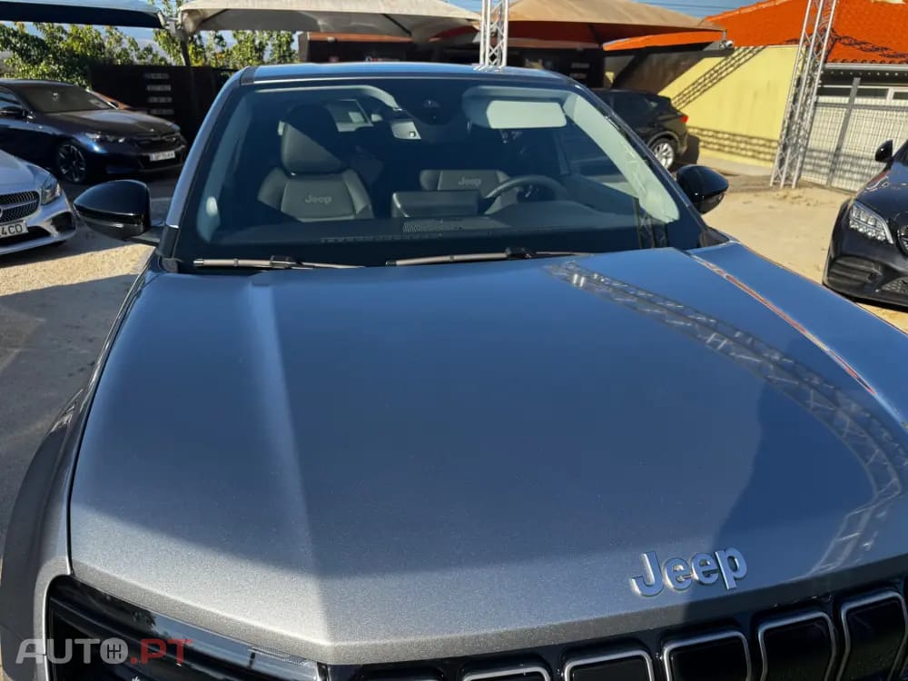 Jeep Avenger 54 kWh Summit