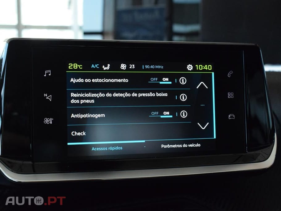 Peugeot E-208 50 kWh Active