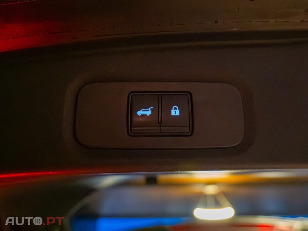 Nissan Qashqai 1.3 DIG-T Tekna SKY