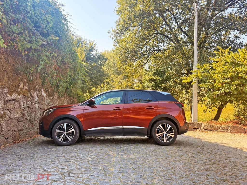 Peugeot 3008 1.5 BlueHDi Allure EAT8