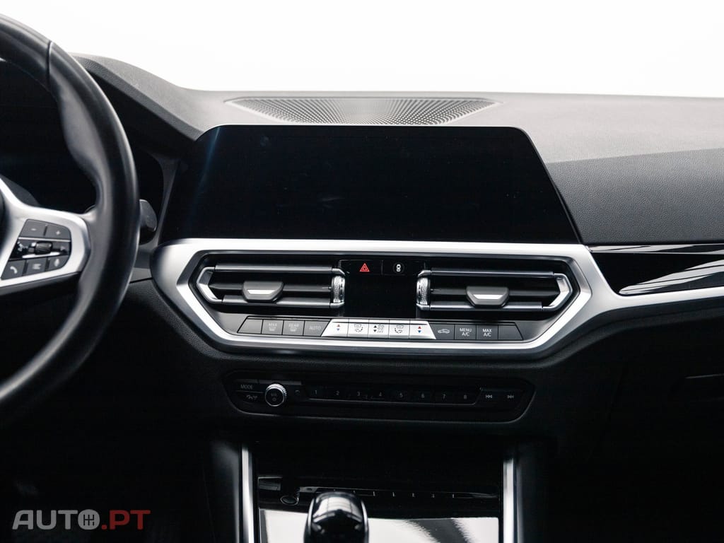 BMW 320 e Pack M Auto
