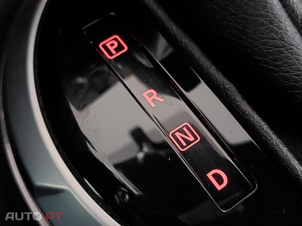 Nissan Juke 1.0 DIG-T N-Connecta DCT