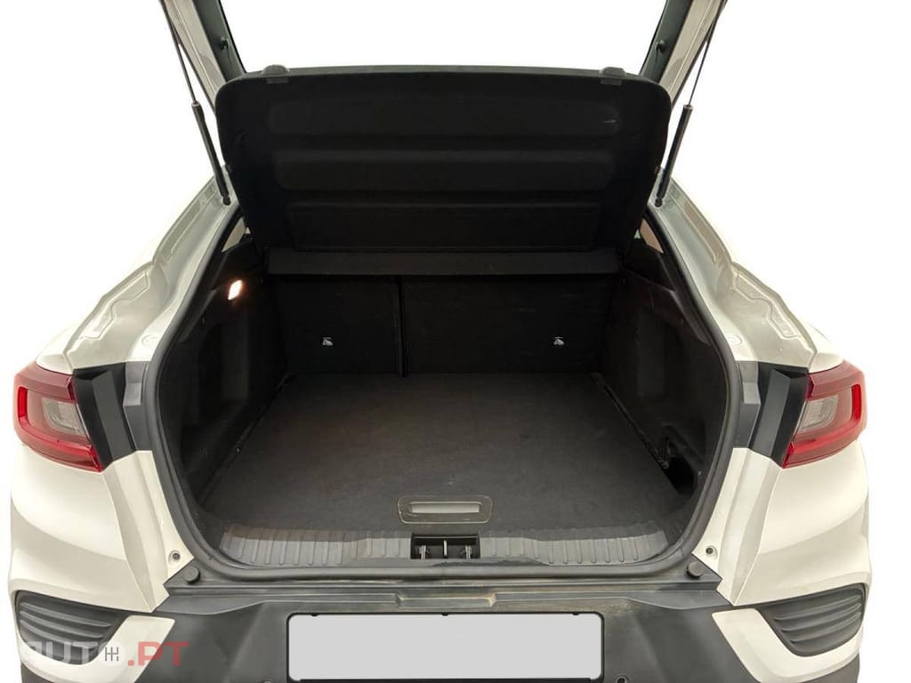 Renault Arkana E-Tech Techno