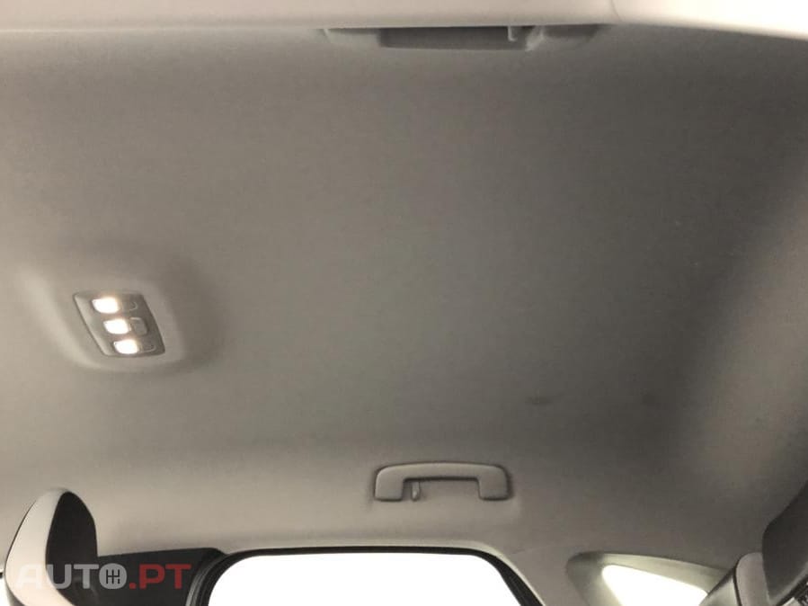 Renault Captur 1.5 dCi Intens EDC