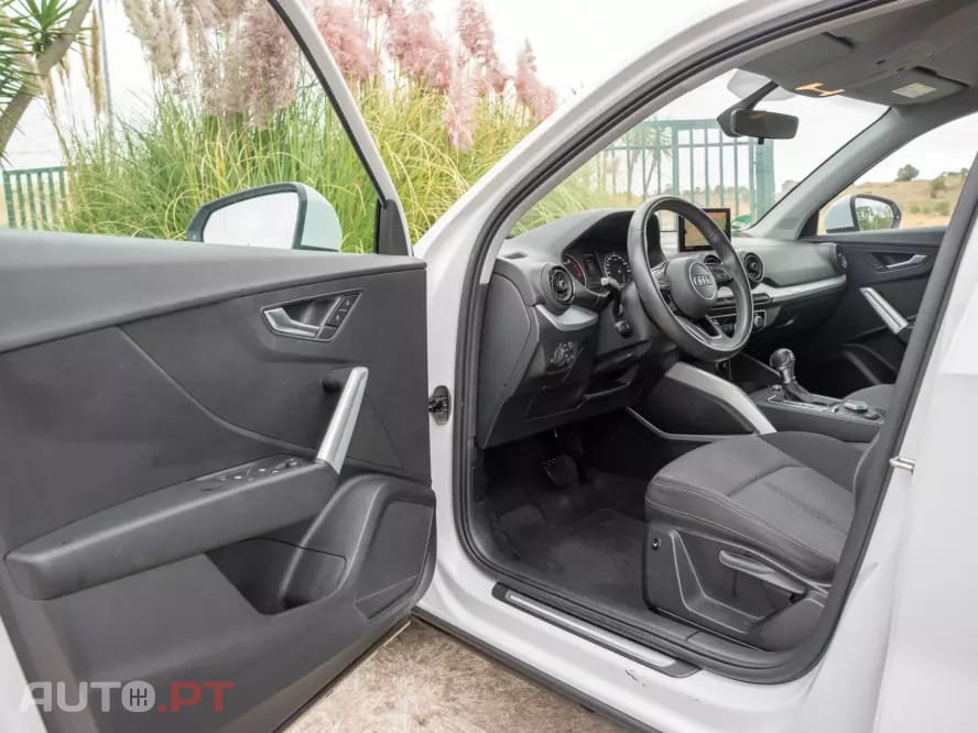 Audi Q2 30 TFSI Design S tronic