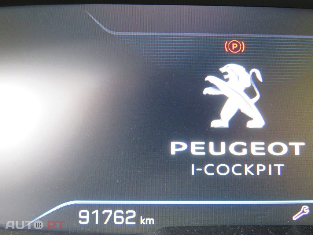 Peugeot 3008 1.5 BlueHDi Active