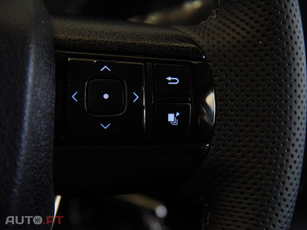 Toyota Hilux 2.4 D-4D 4WD Challenge