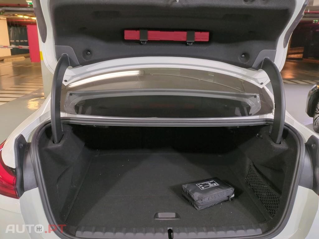 BMW 216 d Corporate Edition