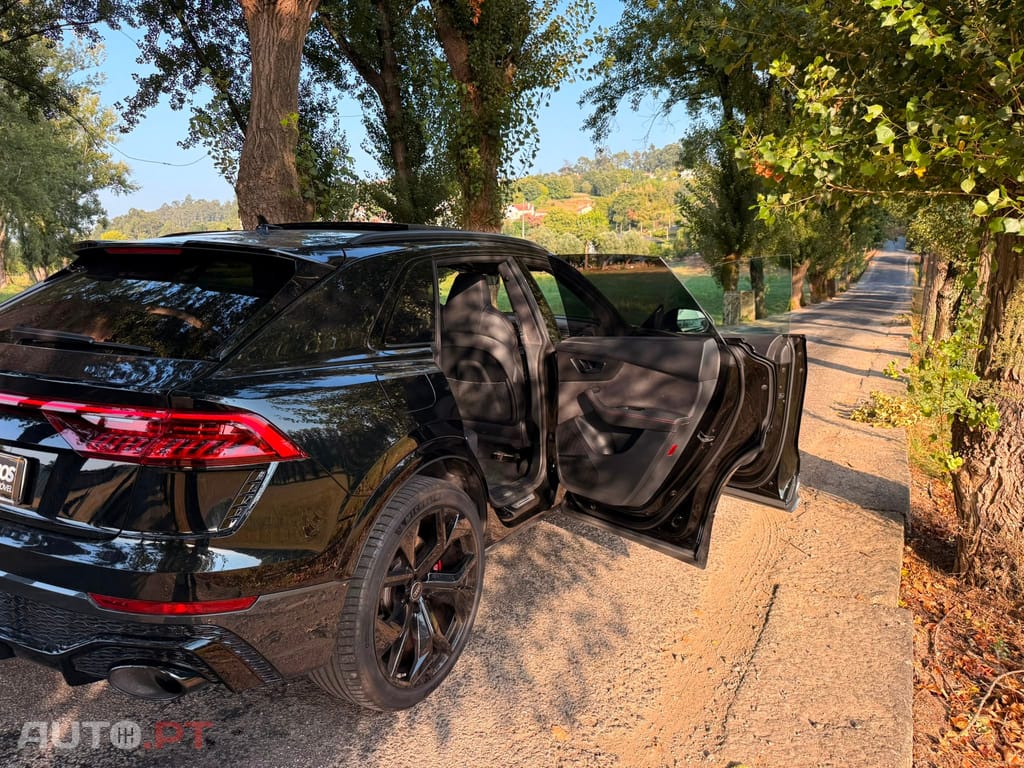 Audi RSQ8 4.0 TFSI quattro Tiptronic