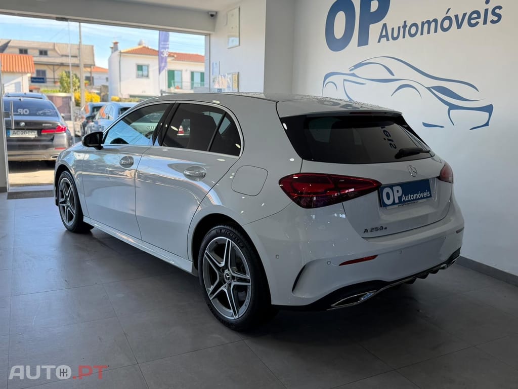 Mercedes-Benz A 250 e AMG Line